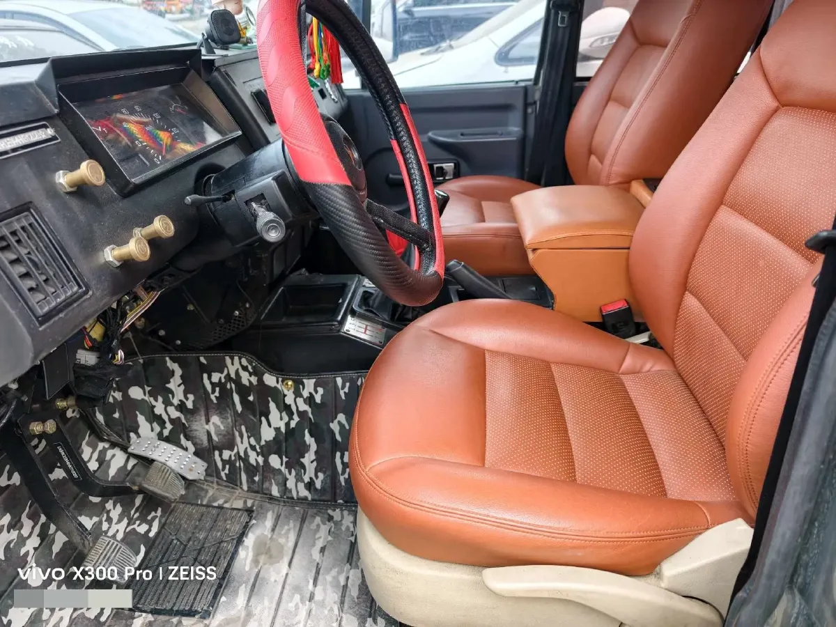 2016 BAW 212 2.0L 102HP L4 5MT,autocango,china used car exporter,china ev exporter,chinese used car exporter,chinese used ev exporter