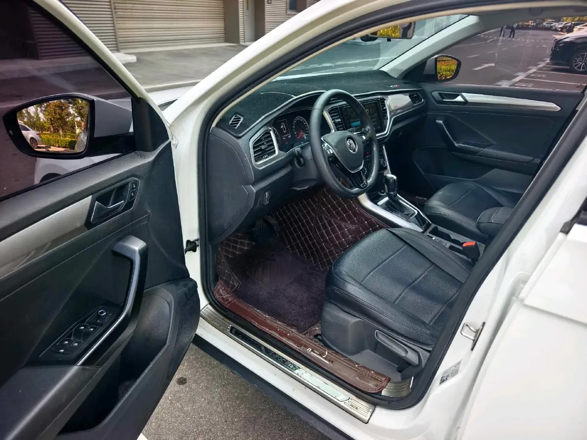 2018 Borgward BX5 1.8T 190HP L4 6AT,autocango,china used car exporter,china ev exporter,chinese used car exporter,chinese used ev exporter