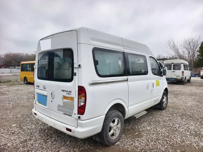 2013 MAXUS XinTu V80 2.5T 136HP L4 5MT,autocango,china used car exporter,china ev exporter,chinese used car exporter,chinese used ev exporter