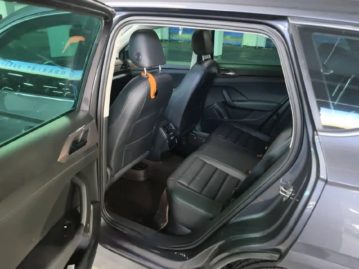 2021 Volkswagen Tharu 1.4T 150HP L4 7DCT,autocango,china used car exporter,china ev exporter,chinese used car exporter,chinese used ev exporter