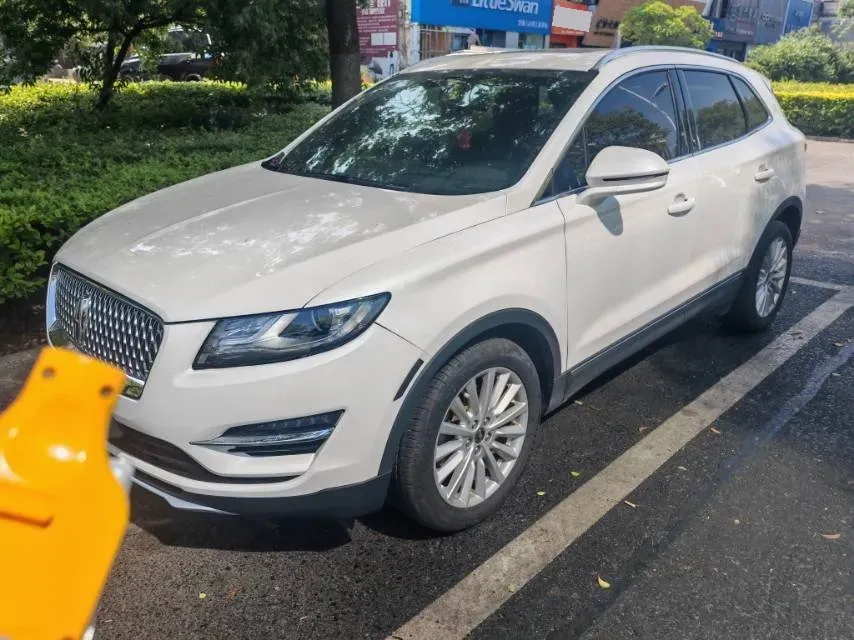 2019 Lincoln MKC 2.0T 203HP L4 6AT,autocango,china used car exporter,china ev exporter,chinese used car exporter,chinese used ev exporter