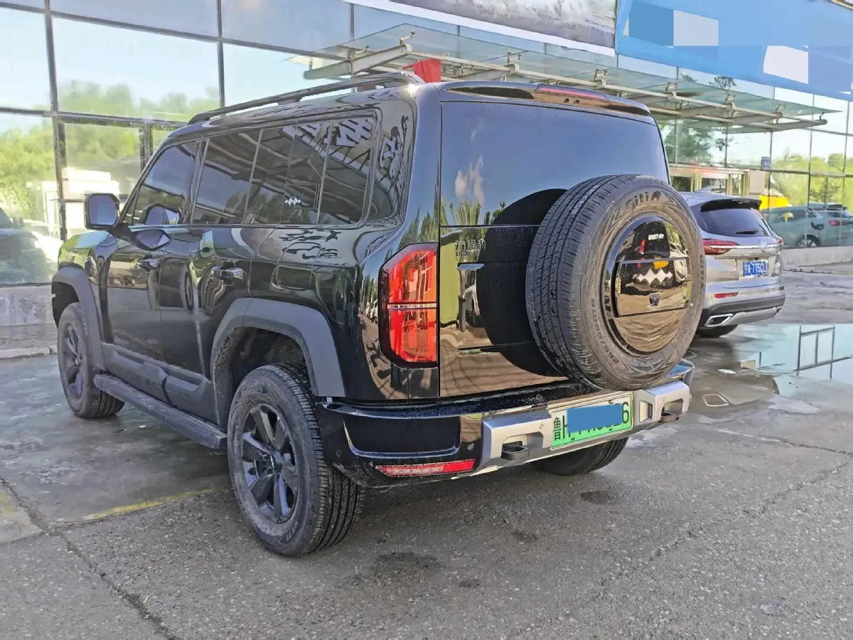 2025 FangChengBao Bao 5 1.5T 194HP L4 E-CVT PHEV,autocango,china used car exporter,china ev exporter,chinese used car exporter,chinese used ev exporter