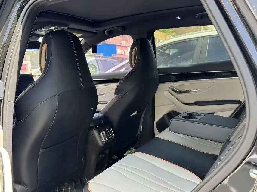2021 Geely JiaJi 1.5T 177HP L3 7DCT PHEV 11.3KWH,autocango,china used car exporter,china ev exporter,chinese used car exporter,chinese used ev exporter