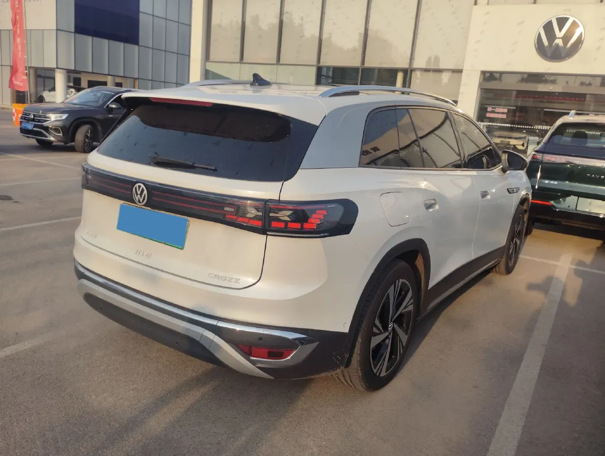 2022 Volkswagen ID.6 Crozz BEV 84.8KWH,autocango,china used car exporter,china ev exporter,chinese used car exporter,chinese used ev exporter