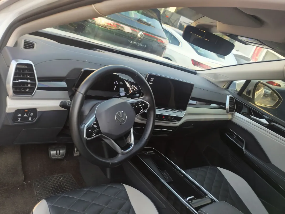 2022 Volkswagen ID.6 Crozz BEV 84.8KWH,autocango,china used car exporter,china ev exporter,chinese used car exporter,chinese used ev exporter
