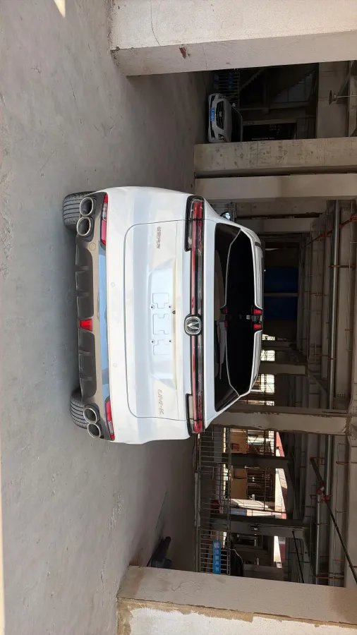 2021 ChangAn UNI-K 2.0T 233HP L4 8AT,autocango,china used car exporter,china ev exporter,chinese used car exporter,chinese used ev exporter