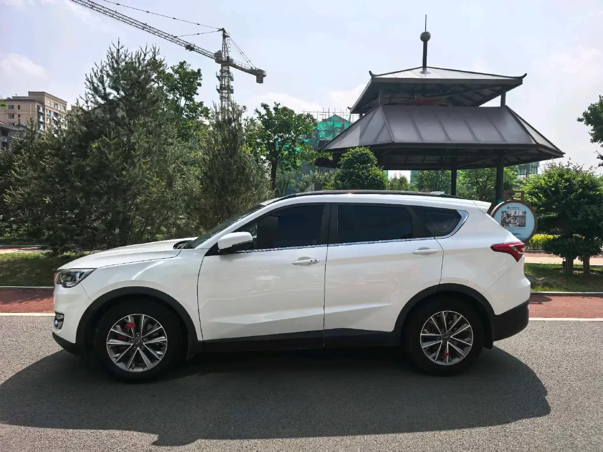 2019 Jetour X70S 1.5T 147HP L4 8AT,autocango,china used car exporter,china ev exporter,chinese used car exporter,chinese used ev exporter