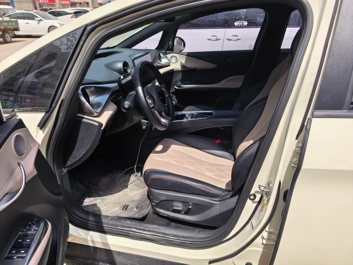2023 BYD Dolphin BEV 44.928KWH,autocango,china used car exporter,china ev exporter,chinese used car exporter,chinese used ev exporter