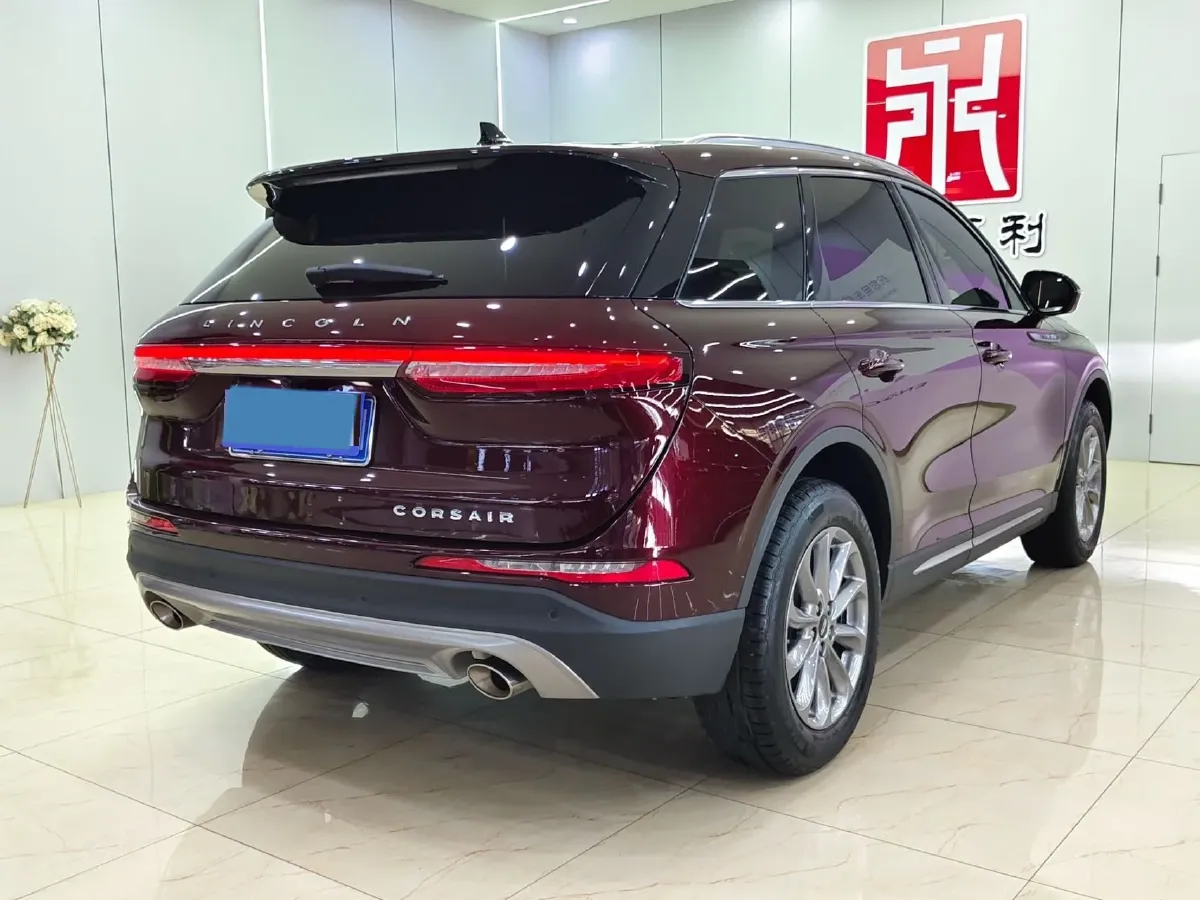 2021 Lincoln Corsair 2.0T 245HP L4 8AT,autocango,china used car exporter,china ev exporter,chinese used car exporter,chinese used ev exporter