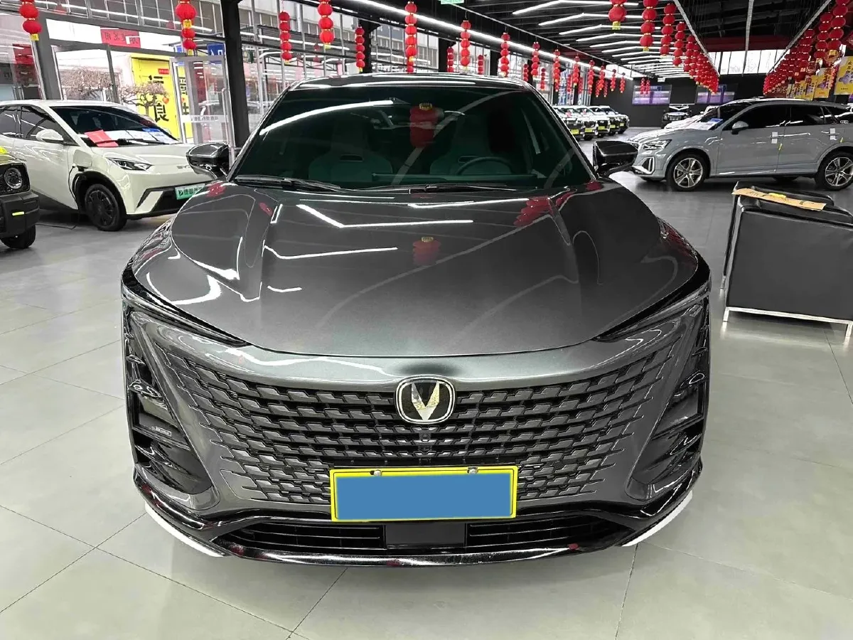 2023 ChangAn UNI-T 1.5T 188HP L4 7DCT,autocango,china used car exporter,china ev exporter,chinese used car exporter,chinese used ev exporter