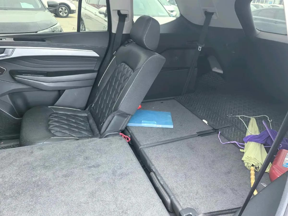 2021 Volkswagen Talagon 2.0T 220HP L4 7DCT,autocango,china used car exporter,china ev exporter,chinese used car exporter,chinese used ev exporter