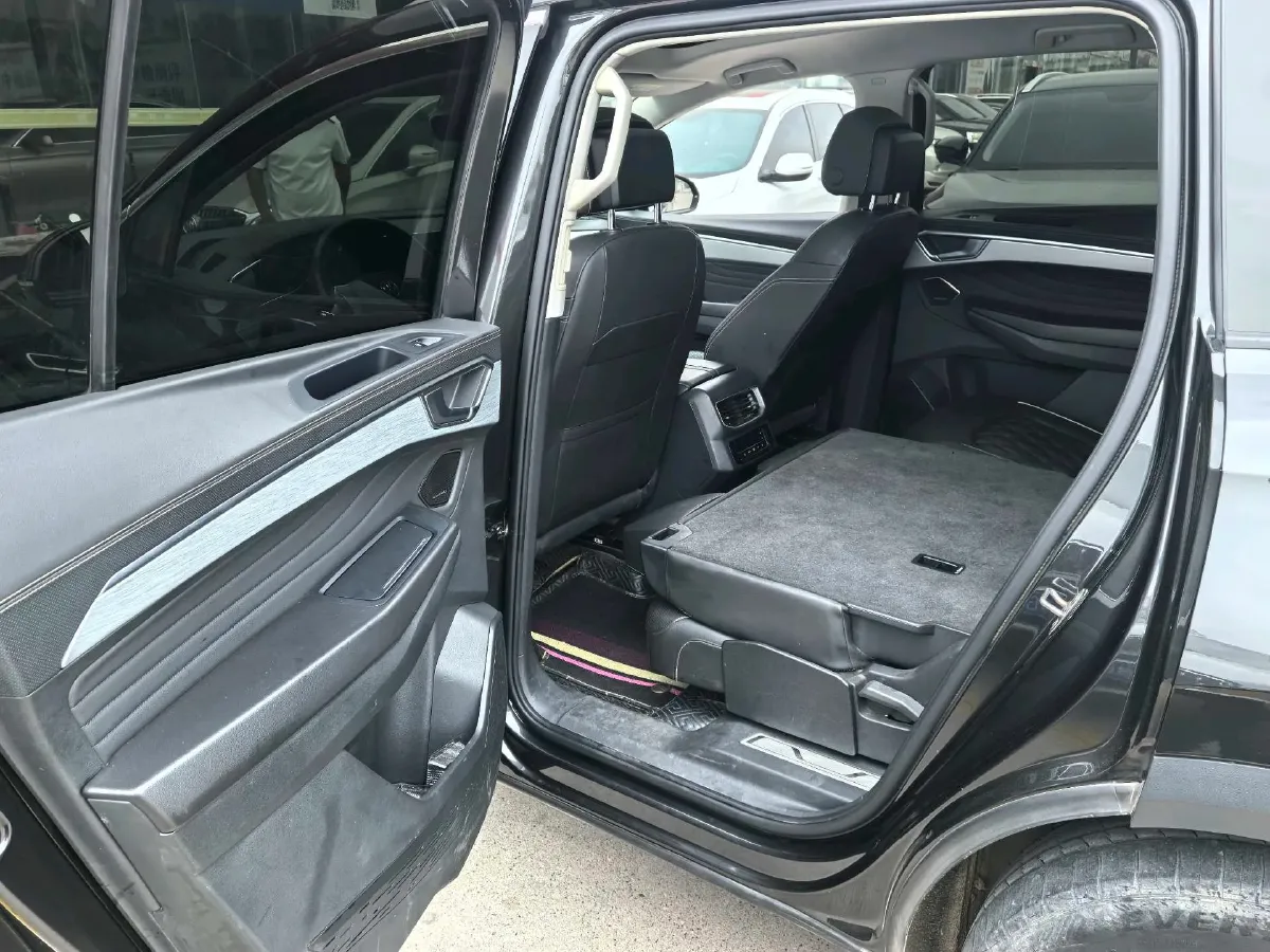 2021 Volkswagen Talagon 2.0T 220HP L4 7DCT,autocango,china used car exporter,china ev exporter,chinese used car exporter,chinese used ev exporter