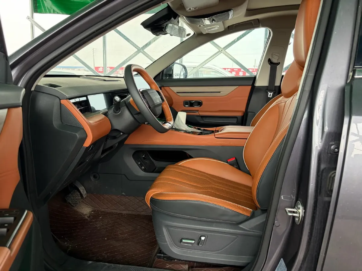 2025 Jetour DASHING 1.5T 184HP L4 7DCT,autocango,china used car exporter,china ev exporter,chinese used car exporter,chinese used ev exporter