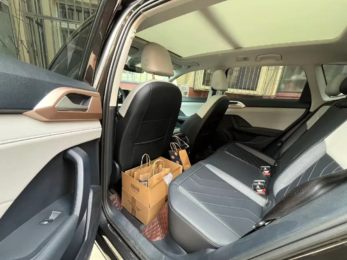 2024 Volkswagen Tharu 1.5T 160HP L4 7DCT,autocango,china used car exporter,china ev exporter,chinese used car exporter,chinese used ev exporter
