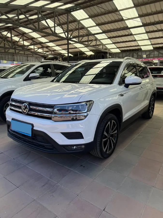 2021 Volkswagen Tharu 1.4T 150HP L4 7DCT,autocango,china used car exporter,china ev exporter,chinese used car exporter,chinese used ev exporter
