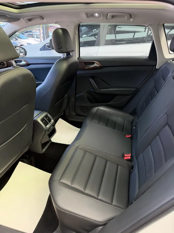 2021 Volkswagen Tharu 1.4T 150HP L4 7DCT,autocango,china used car exporter,china ev exporter,chinese used car exporter,chinese used ev exporter