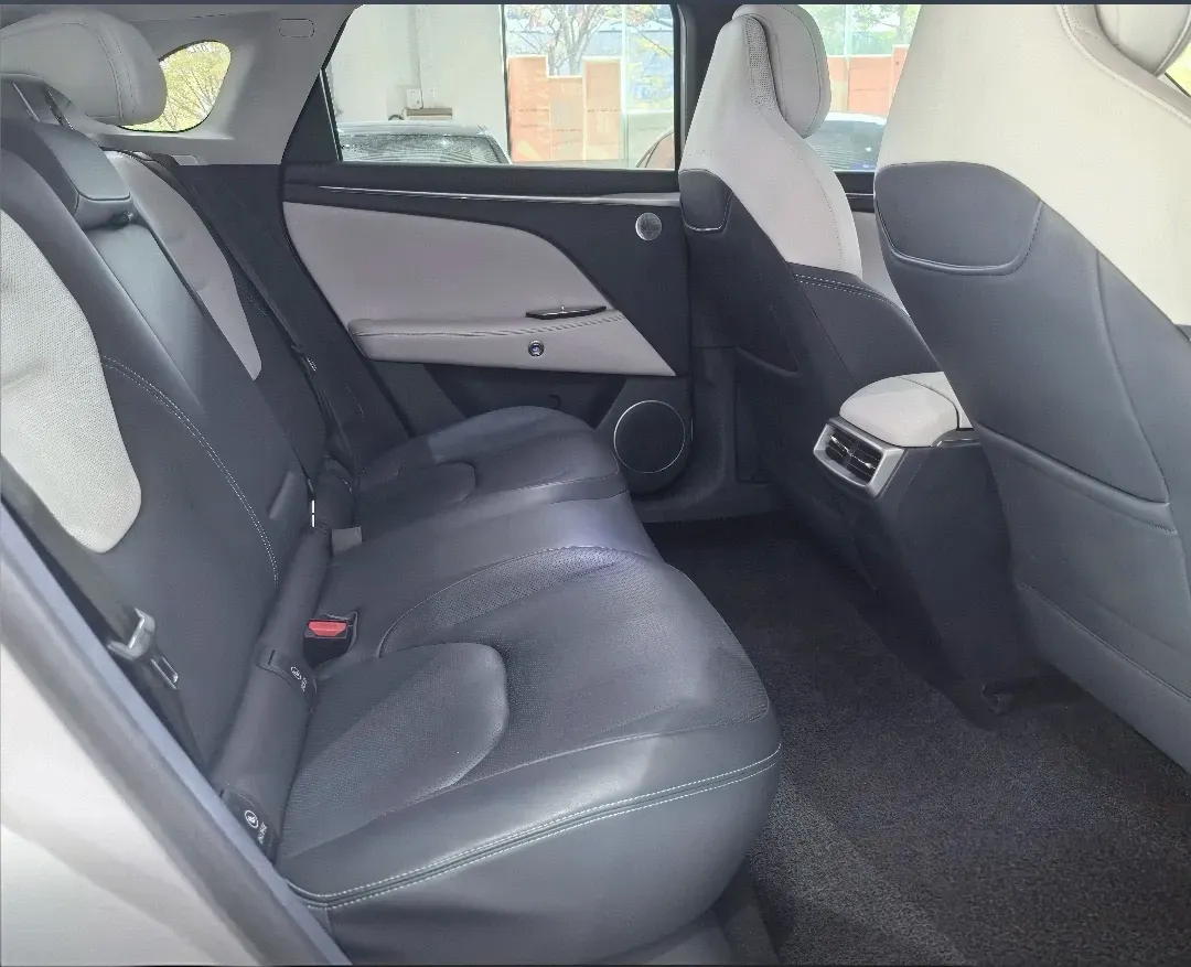2025 MAXUS G10 2.0T 261HP L4 8AT,autocango,china used car exporter,china ev exporter,chinese used car exporter,chinese used ev exporter