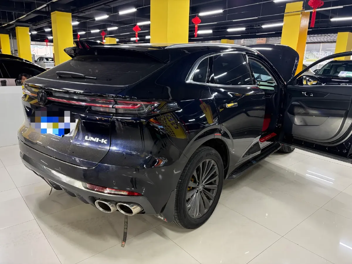2021 ChangAn UNI-K 2.0T 233HP L4 8AT,autocango,china used car exporter,china ev exporter,chinese used car exporter,chinese used ev exporter