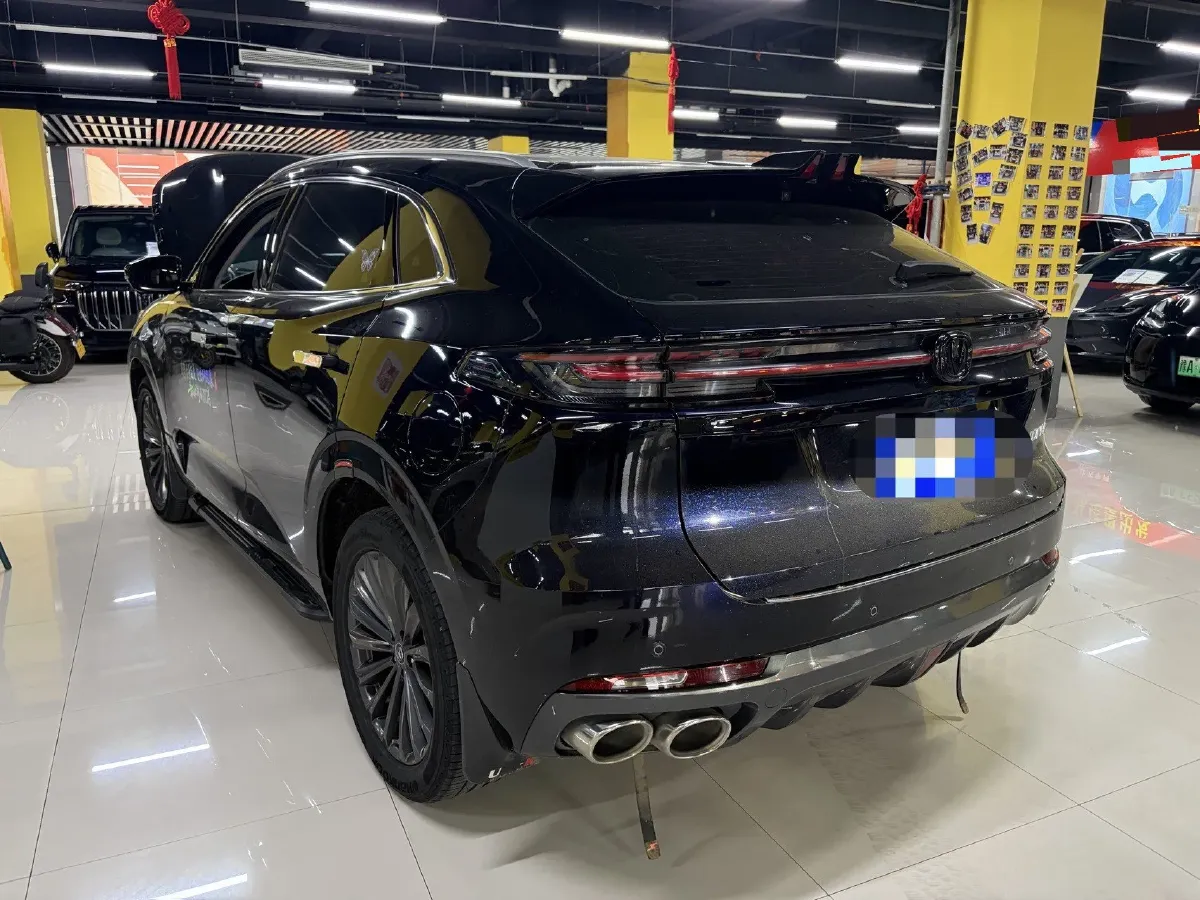 2021 ChangAn UNI-K 2.0T 233HP L4 8AT,autocango,china used car exporter,china ev exporter,chinese used car exporter,chinese used ev exporter