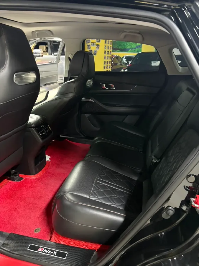 2021 ChangAn UNI-K 2.0T 233HP L4 8AT,autocango,china used car exporter,china ev exporter,chinese used car exporter,chinese used ev exporter