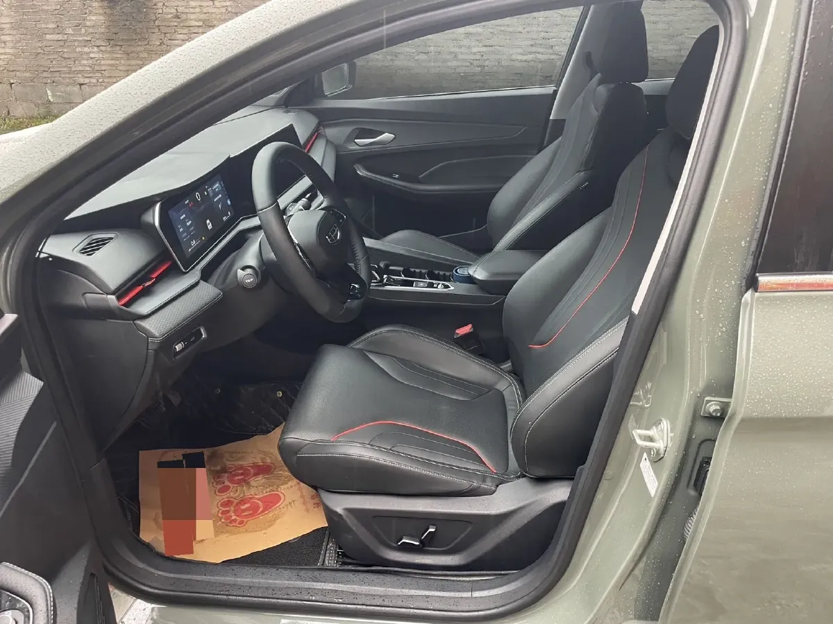 2022 Geely Binray 1.5T 181HP L4 7DCT,autocango,china used car exporter,china ev exporter,chinese used car exporter,chinese used ev exporter