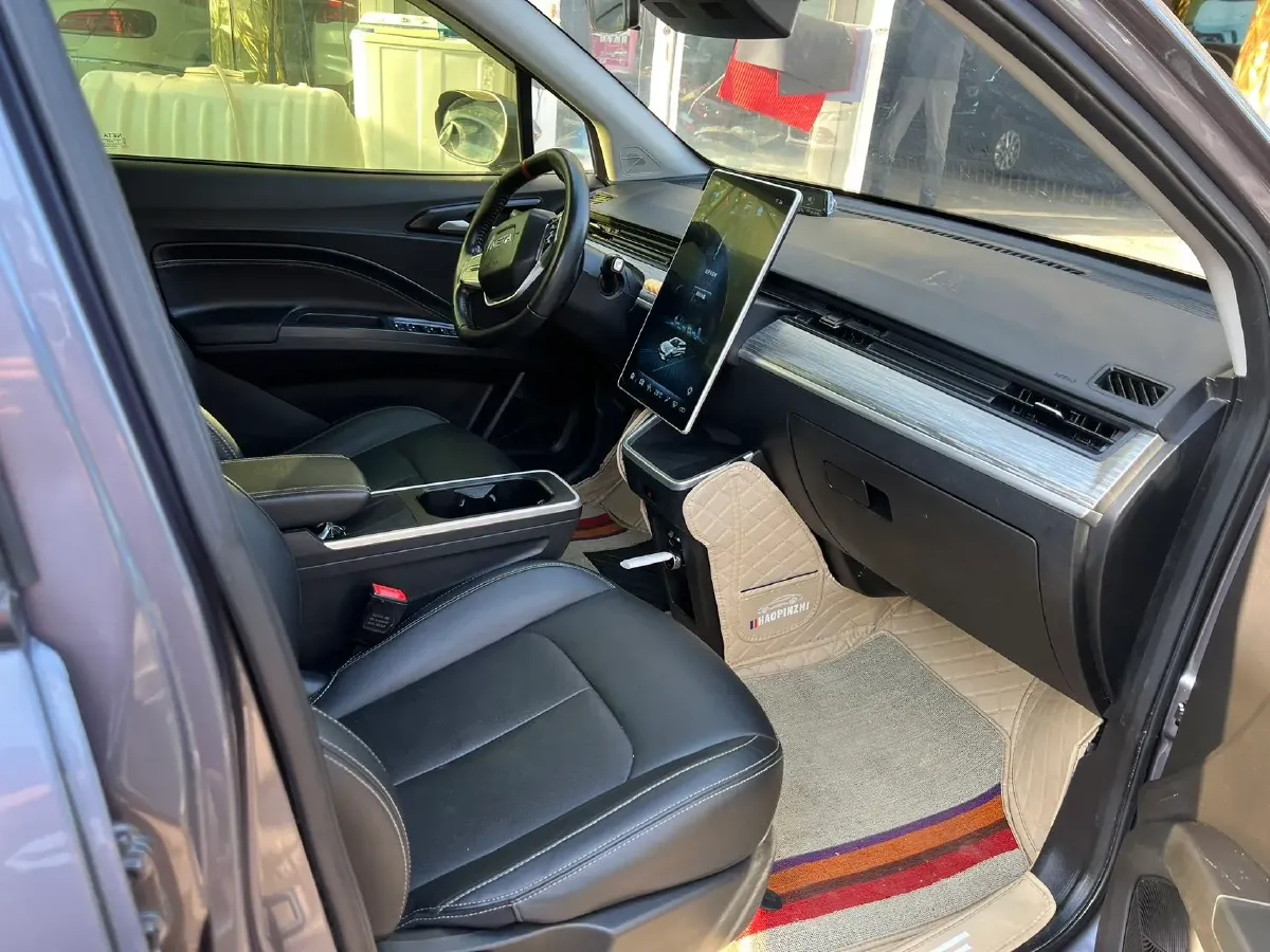 2023 Nissan Kicks 1.5L 122HP L4 CVT,autocango,china used car exporter,china ev exporter,chinese used car exporter,chinese used ev exporter