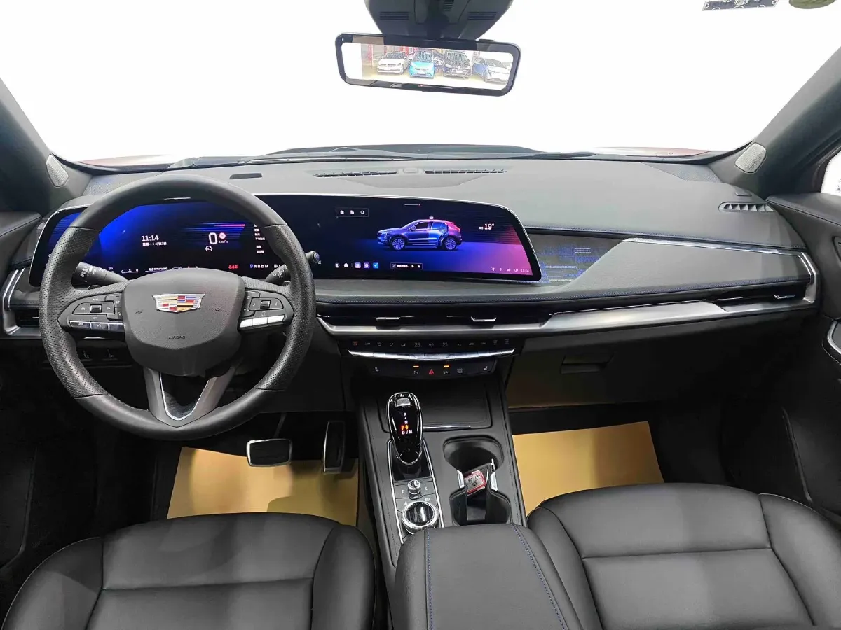 2024 Cadillac XT4 2.0T 237HP L4 9AT,autocango,china used car exporter,china ev exporter,chinese used car exporter,chinese used ev exporter