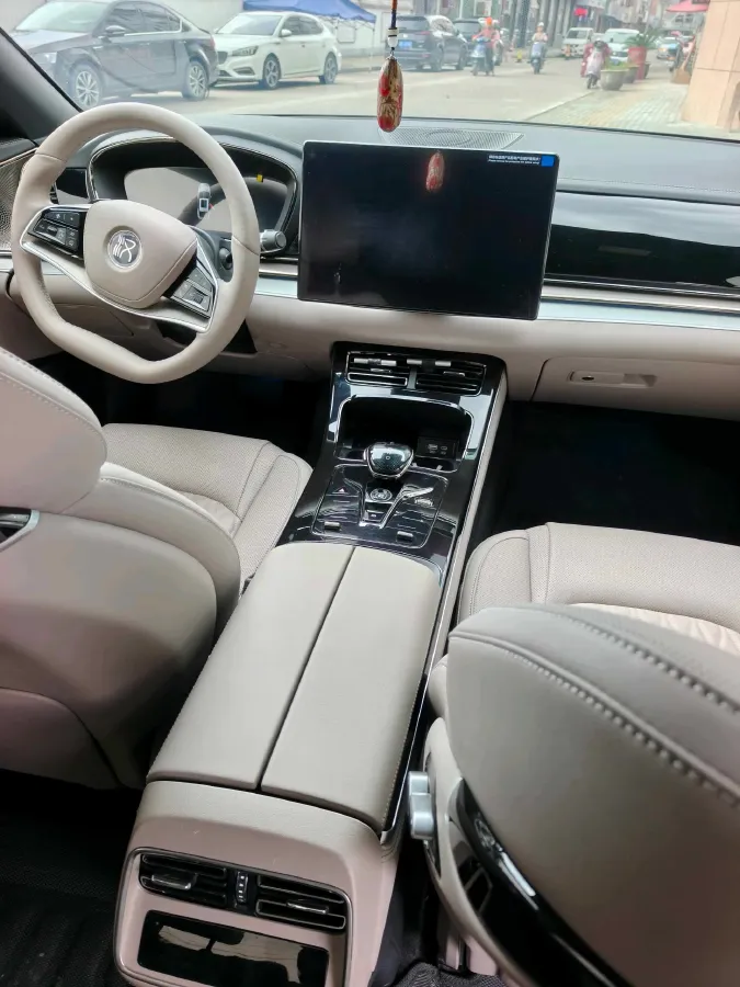 2025 BYD Han BEV 79.6KWH,autocango,china used car exporter,china ev exporter,chinese used car exporter,chinese used ev exporter
