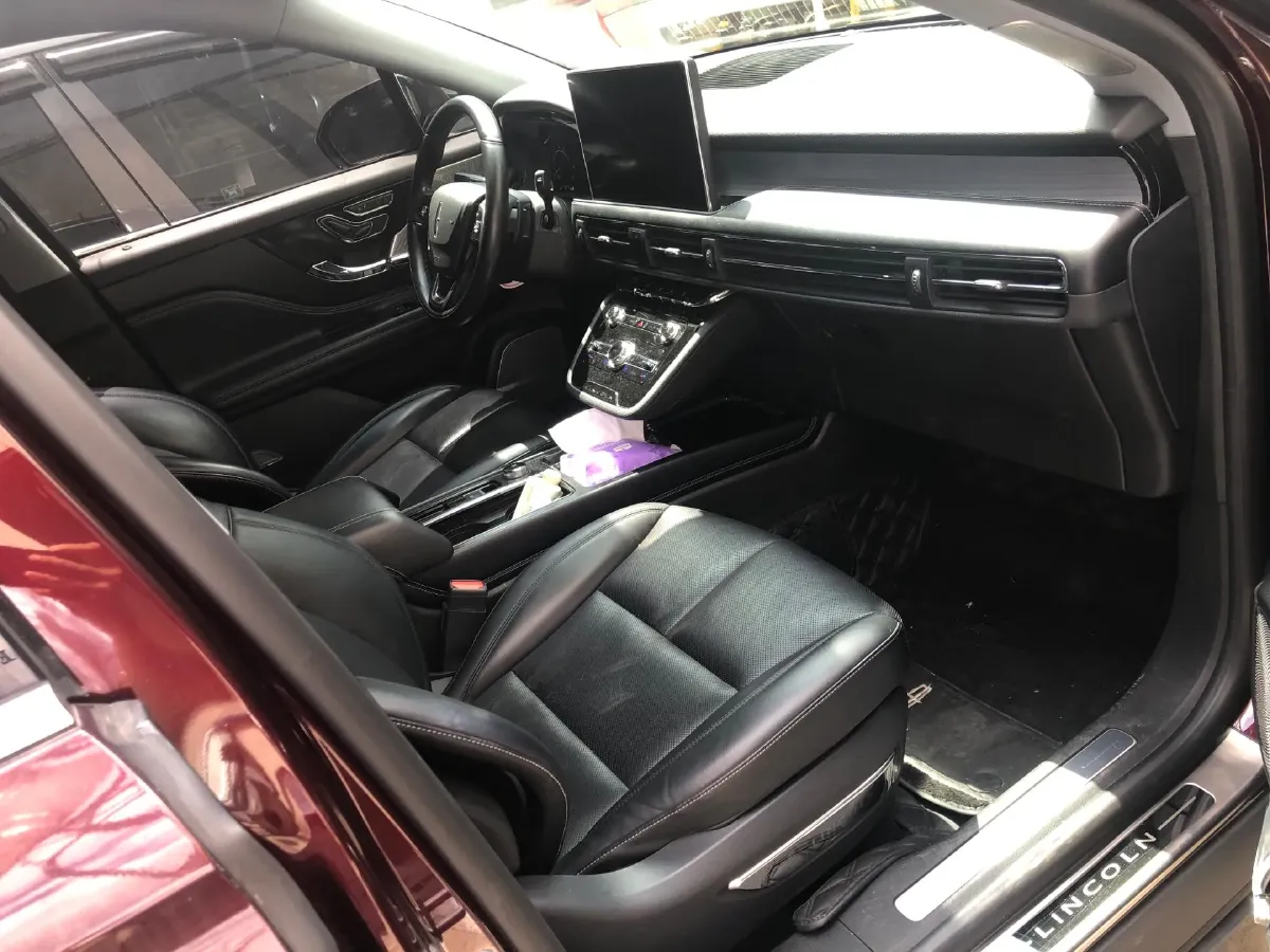 2020 Lincoln Corsair 2.0T 245HP L4 8AT,autocango,china used car exporter,china ev exporter,chinese used car exporter,chinese used ev exporter