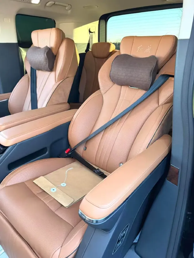 2023 HongQi HQ9 2.0T 252HP L4 8AT,autocango,china used car exporter,china ev exporter,chinese used car exporter,chinese used ev exporter