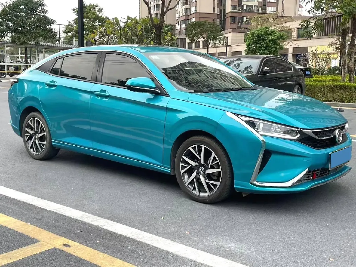 2020 DongFeng Aeolus YiXuan 1.5T 150HP L4 6DCT,autocango,china used car exporter,china ev exporter,chinese used car exporter,chinese used ev exporter