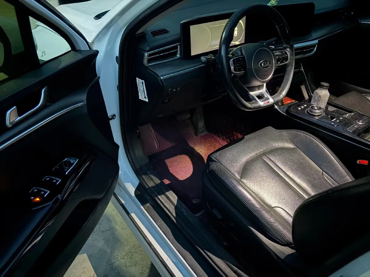 2020 Kia K5 2.0T 240HP L4 8AT,autocango,china used car exporter,china ev exporter,chinese used car exporter,chinese used ev exporter