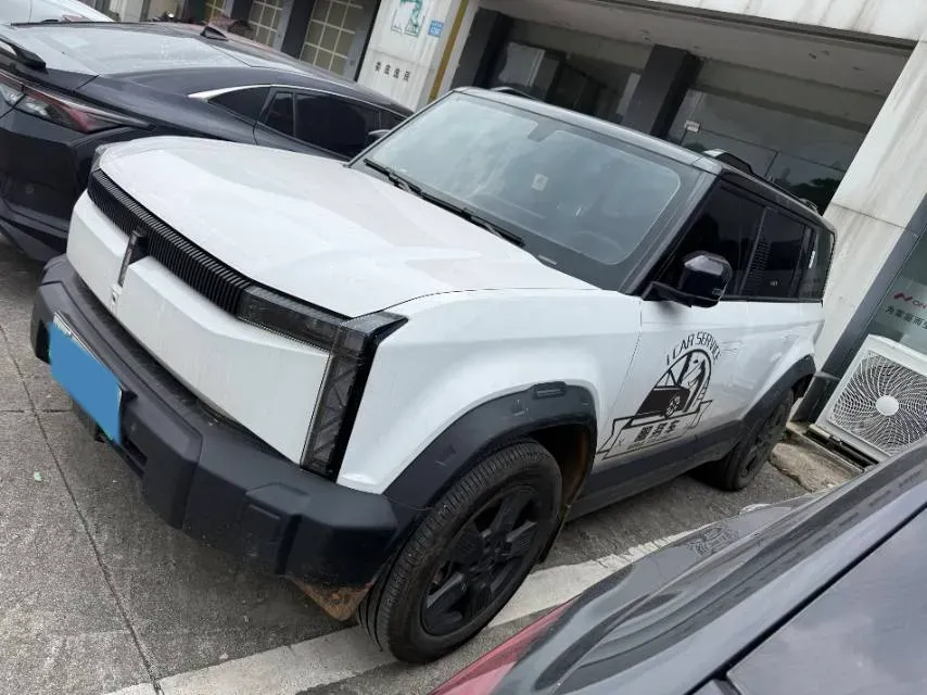 2024 iCAR iCAR 03 BEV 65.69KWH,autocango,china used car exporter,china ev exporter,chinese used car exporter,chinese used ev exporter