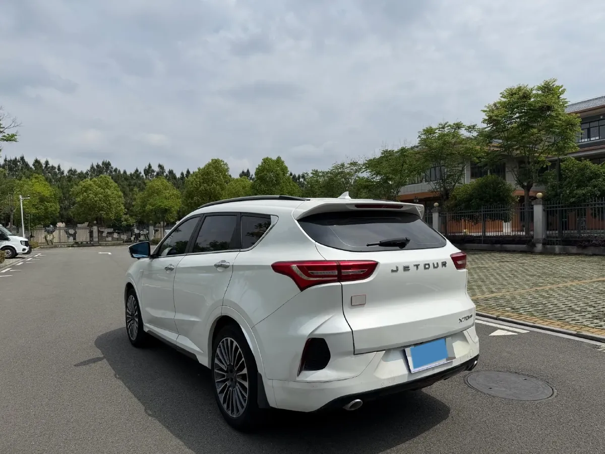 2019 Jetour X70 1.5T 156HP L4 6DCT,autocango,china used car exporter,china ev exporter,chinese used car exporter,chinese used ev exporter