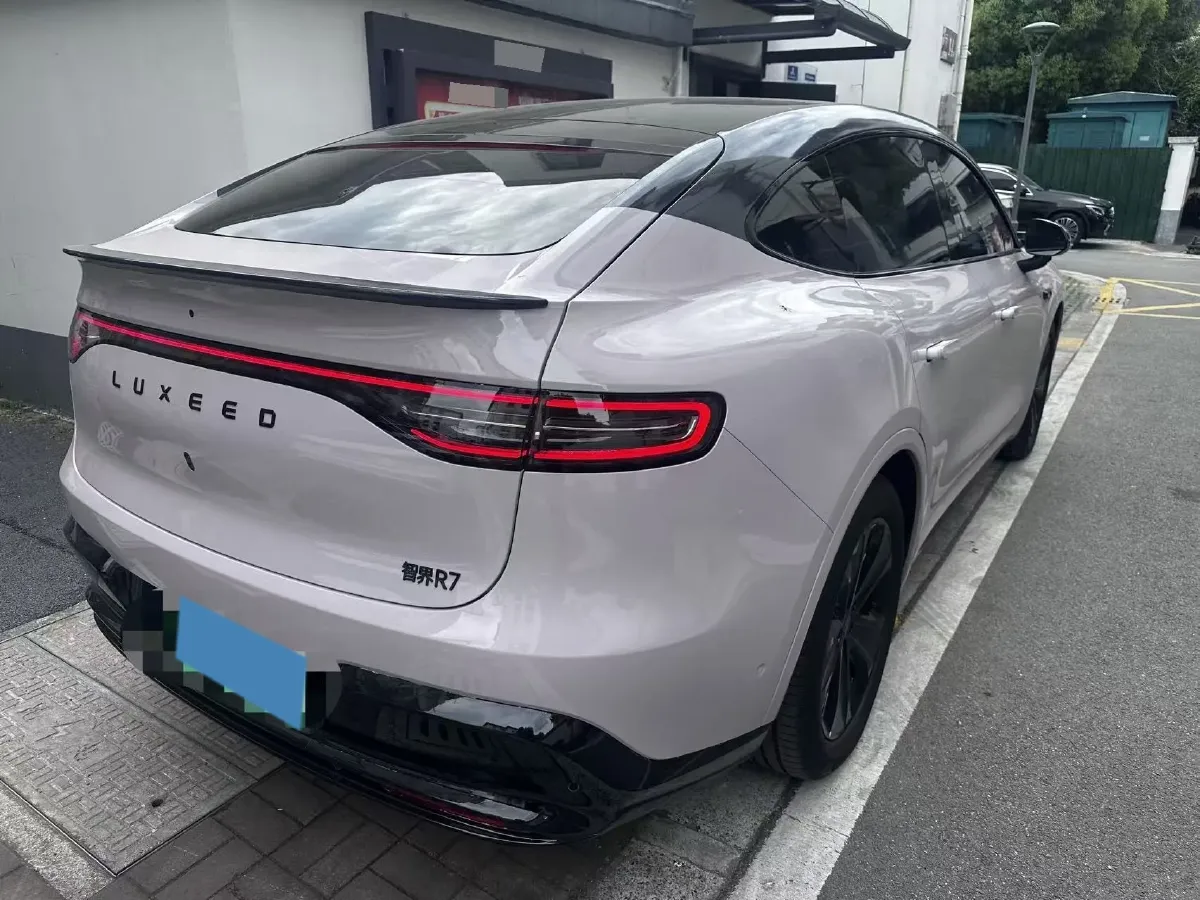 2026 Luxeed R7 REEV 156HP REEV,autocango,china used car exporter,china ev exporter,chinese used car exporter,chinese used ev exporter