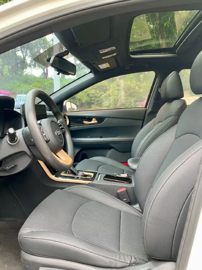 2019 Kia K3 1.5L 115HP L4 CVT,autocango,china used car exporter,china ev exporter,chinese used car exporter,chinese used ev exporter