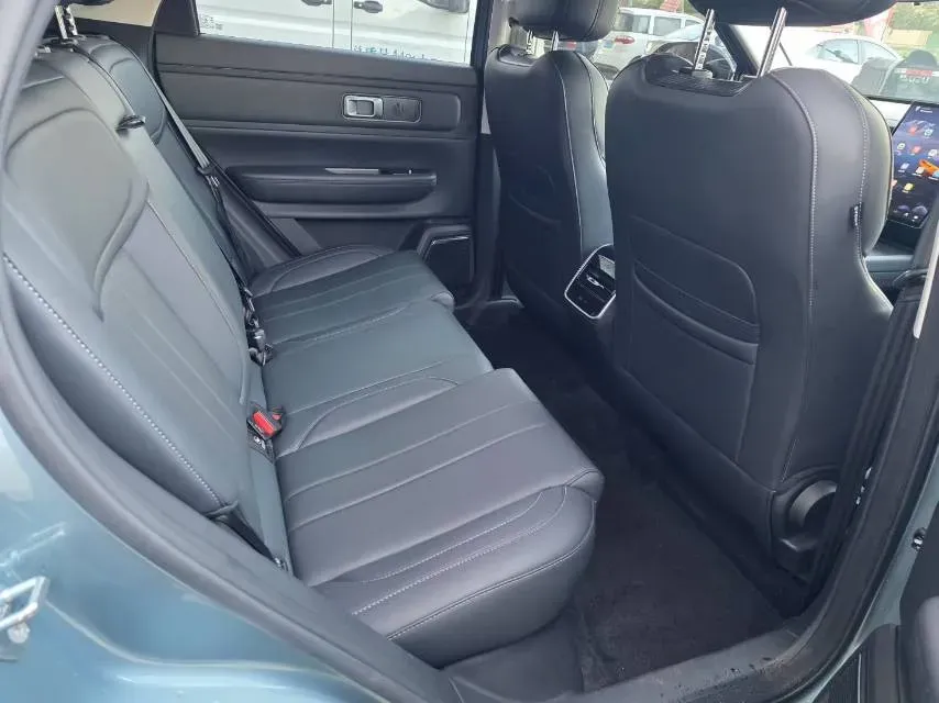 2024 Chery Exploration 06 C-DM 1.5T 156HP L4 DHT PHEV 18.3KWH,autocango,china used car exporter,china ev exporter,chinese used car exporter,chinese used ev exporter