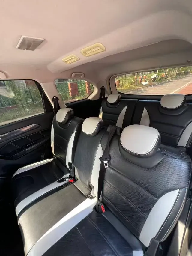 2017 BAIC WeiWang M60 1.5T 150HP L4 CVT,autocango,china used car exporter,china ev exporter,chinese used car exporter,chinese used ev exporter