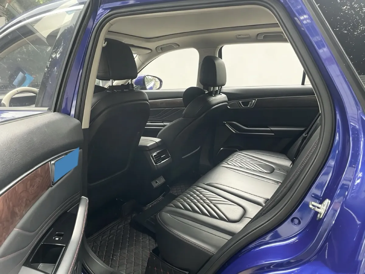 2020 Bestune T99 2.0T 224HP L4 6AT,autocango,china used car exporter,china ev exporter,chinese used car exporter,chinese used ev exporter