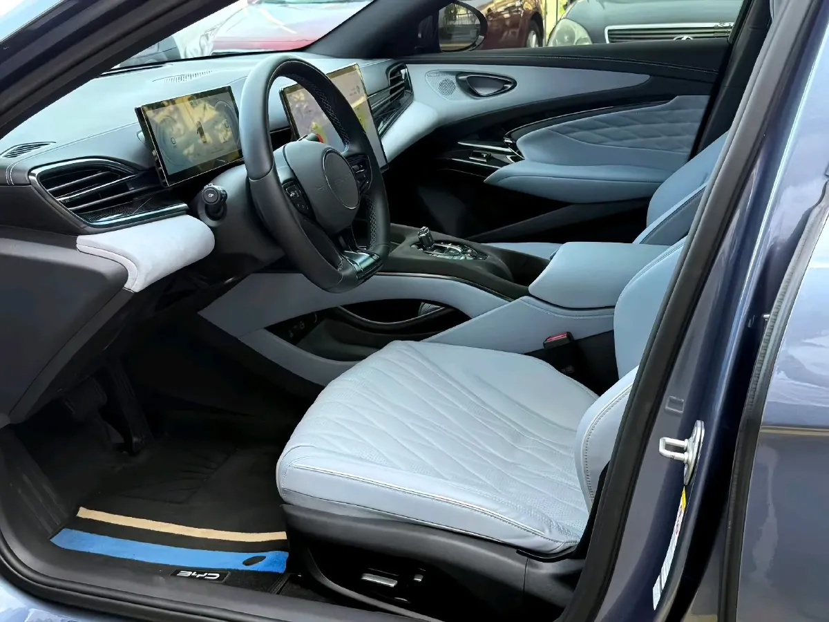 2022 MAXUS DaJia 5 BEV 70KWH,autocango,china used car exporter,china ev exporter,chinese used car exporter,chinese used ev exporter