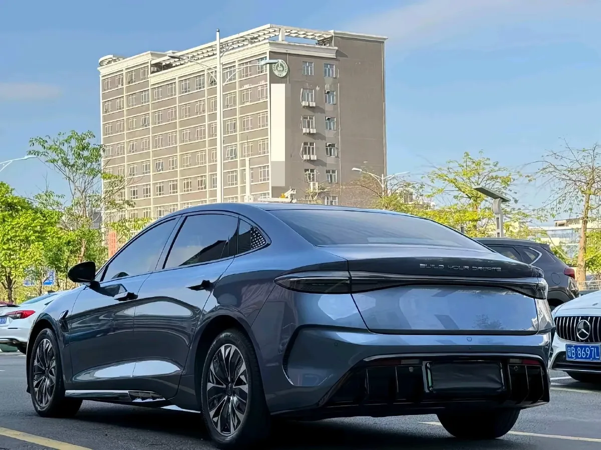 2022 MAXUS DaJia 5 BEV 70KWH,autocango,china used car exporter,china ev exporter,chinese used car exporter,chinese used ev exporter