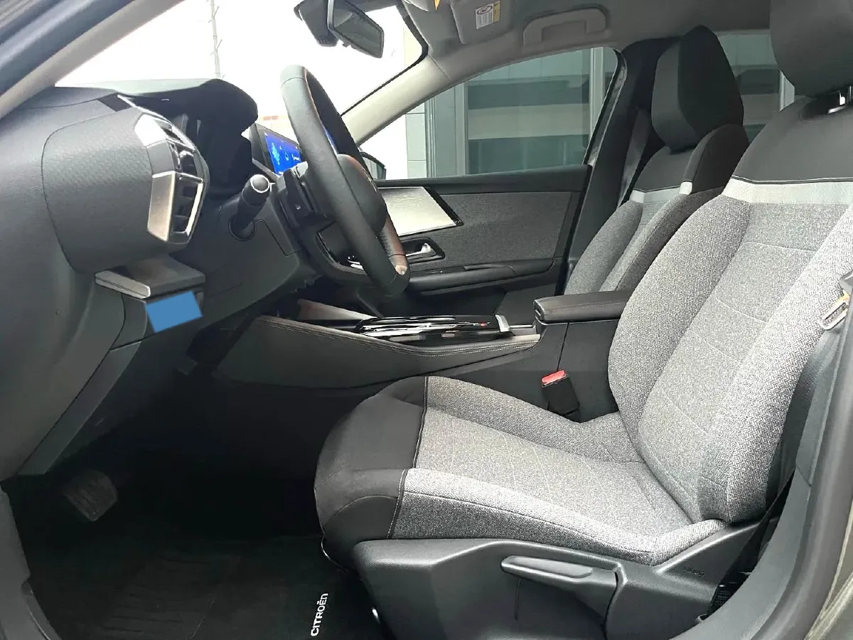 2023 Geely Galaxy L7 1.5T 163HP L4 3DHT PHEV 9.11KWH,autocango,china used car exporter,china ev exporter,chinese used car exporter,chinese used ev exporter