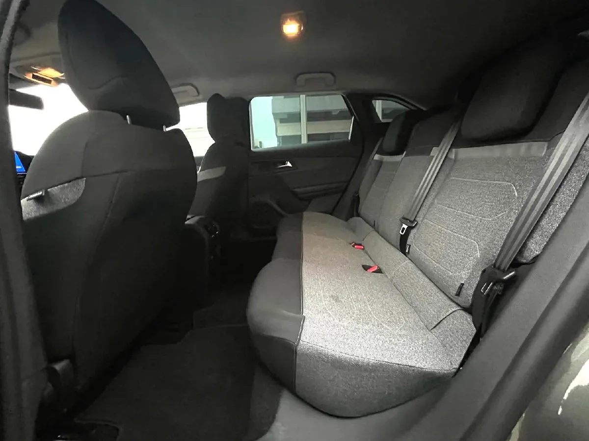 2023 Geely Galaxy L7 1.5T 163HP L4 3DHT PHEV 9.11KWH,autocango,china used car exporter,china ev exporter,chinese used car exporter,chinese used ev exporter