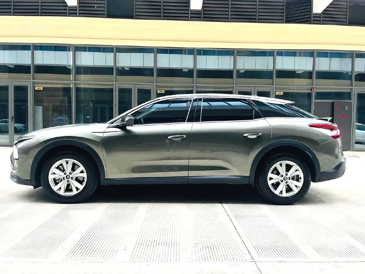 2023 Geely Galaxy L7 1.5T 163HP L4 3DHT PHEV 9.11KWH,autocango,china used car exporter,china ev exporter,chinese used car exporter,chinese used ev exporter
