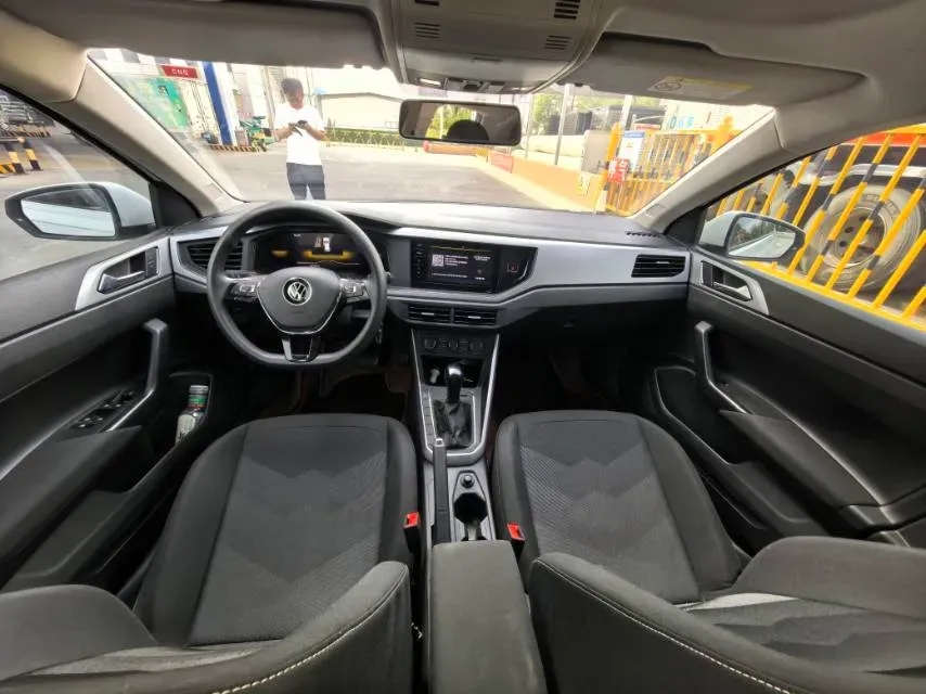 2023 Volkswagen Polo 1.5L 110HP L4 6AT,autocango,china used car exporter,china ev exporter,chinese used car exporter,chinese used ev exporter