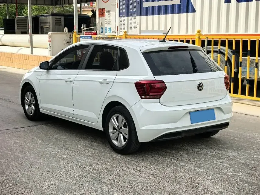 2023 Volkswagen Polo 1.5L 110HP L4 6AT,autocango,china used car exporter,china ev exporter,chinese used car exporter,chinese used ev exporter