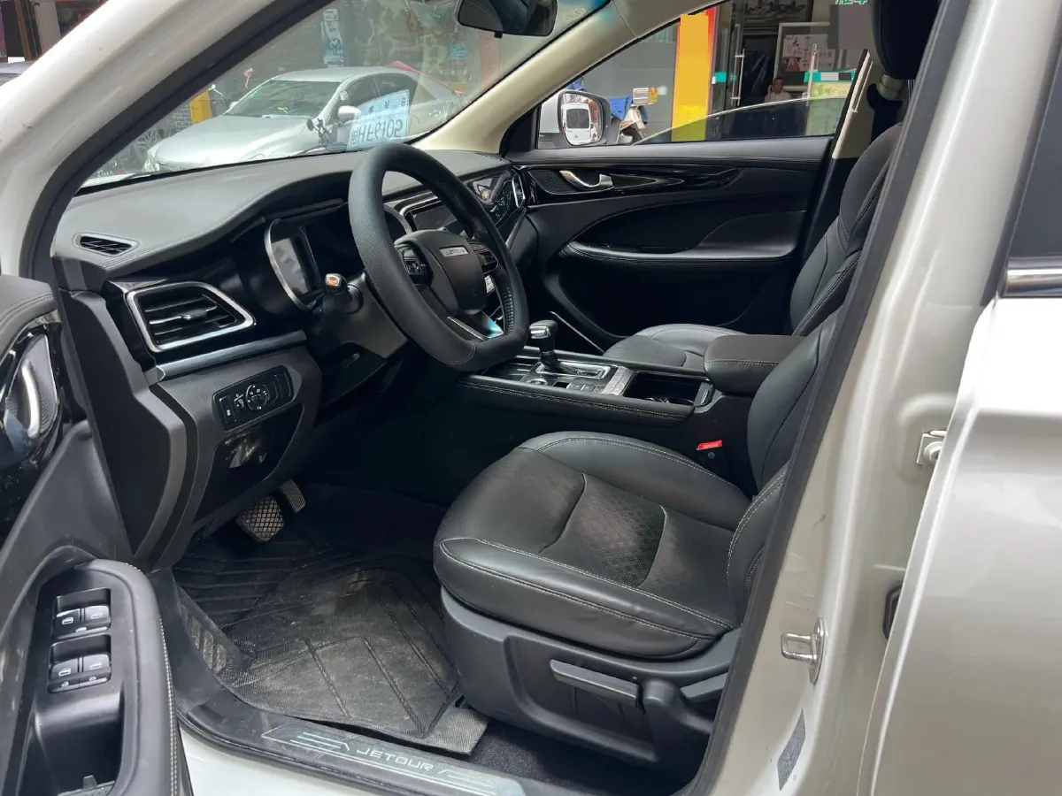 2019 Jetour X90 1.6T 197HP L4 7DCT,autocango,china used car exporter,china ev exporter,chinese used car exporter,chinese used ev exporter