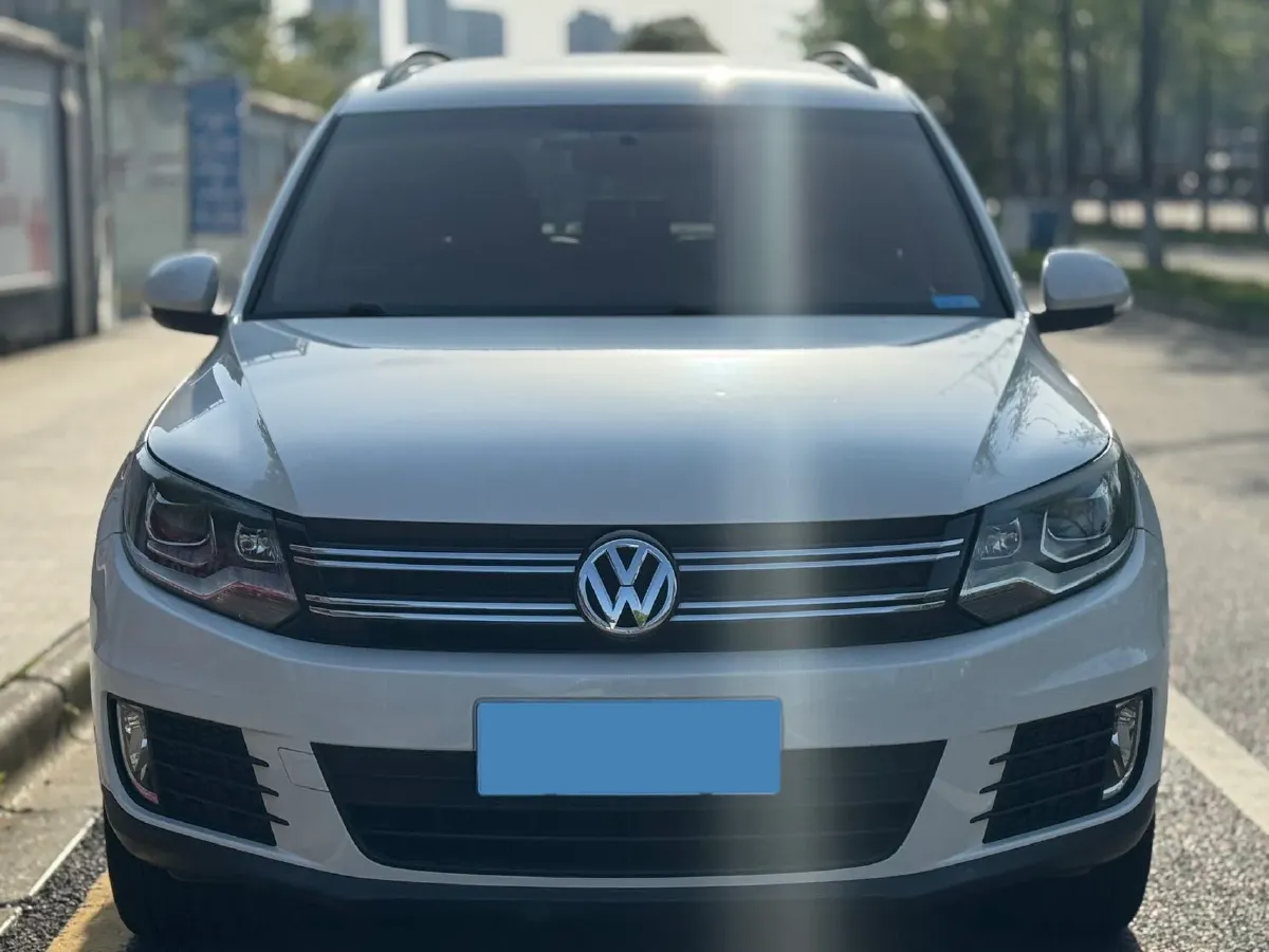 2016 Volkswagen Tiguan 1.8T 160HP L4 6AT,autocango,china used car exporter,china ev exporter,chinese used car exporter,chinese used ev exporter