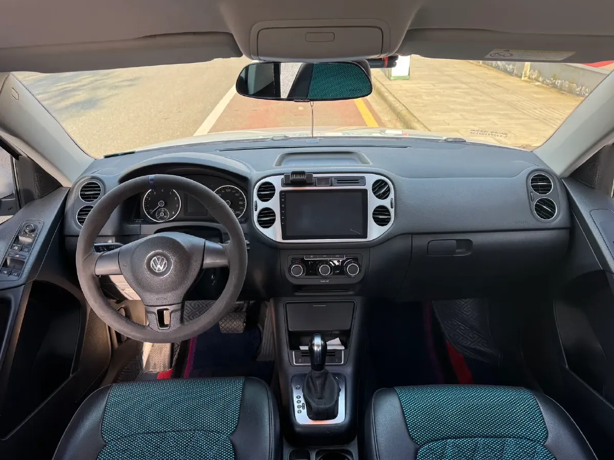2016 Volkswagen Tiguan 1.8T 160HP L4 6AT,autocango,china used car exporter,china ev exporter,chinese used car exporter,chinese used ev exporter