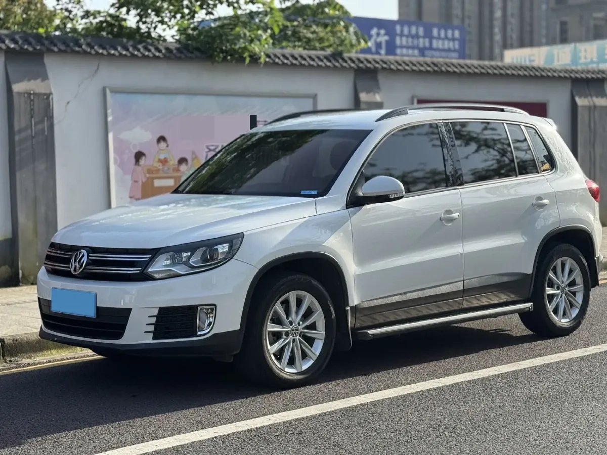 2016 Volkswagen Tiguan 1.8T 160HP L4 6AT,autocango,china used car exporter,china ev exporter,chinese used car exporter,chinese used ev exporter